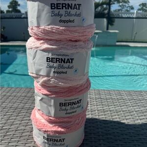 Bernat Baby Blanket Dappled Yarn in ever after pink